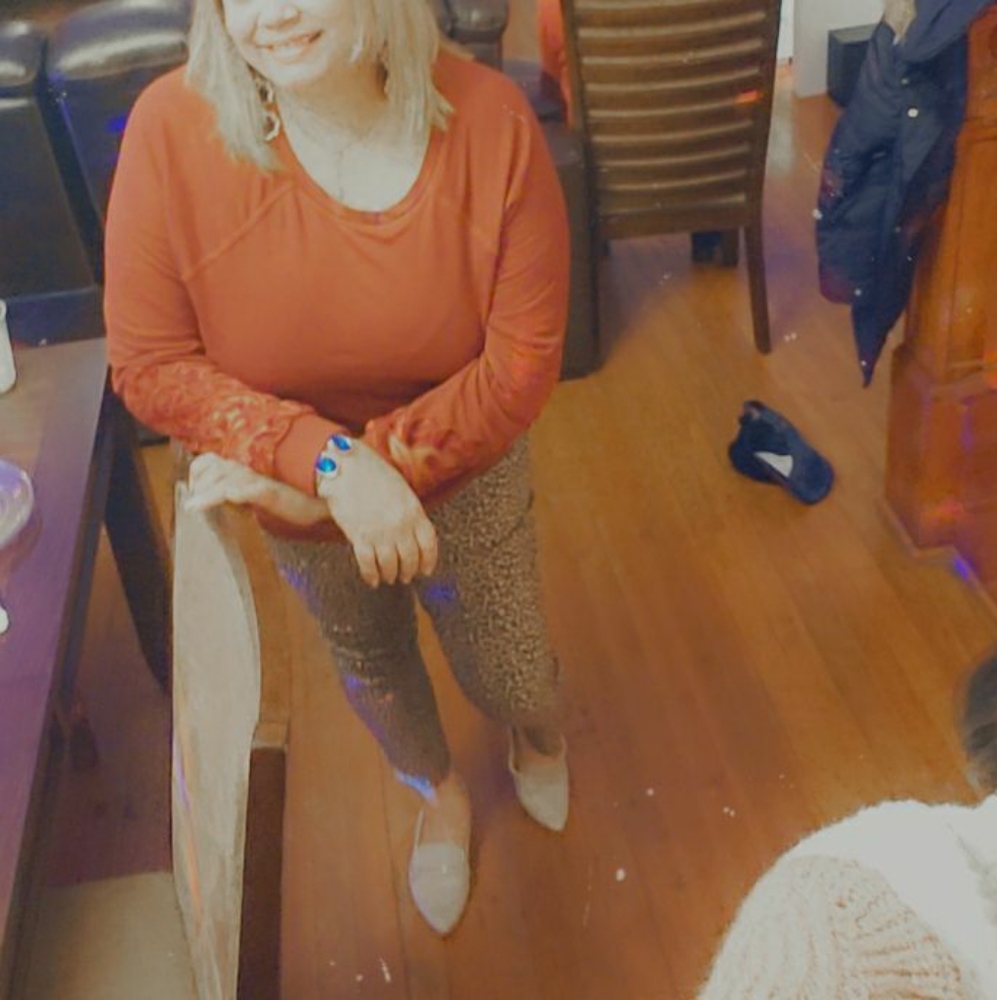 Meet your Posher, Juana